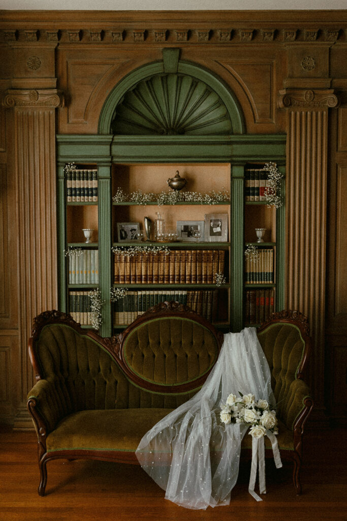 couch with veil at Raleigh North Carolina wedding venues