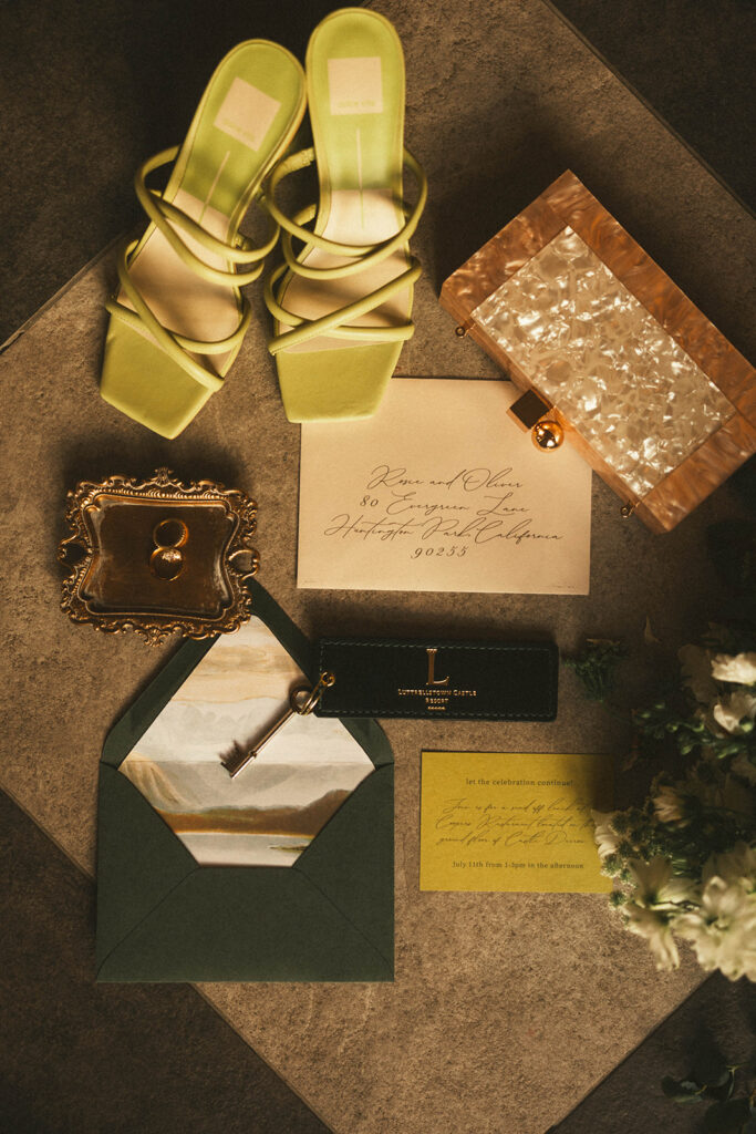 green wedding invitations and accessories 